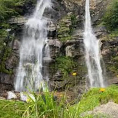 Tra E Montagne Nonna Maria 杜比诺