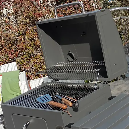 Tra E Montagne Nonna Maria * Dubino